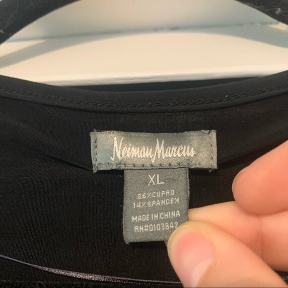 Neiman Marcus XL Black Crossover Wrap Top - Picture 2 of 6